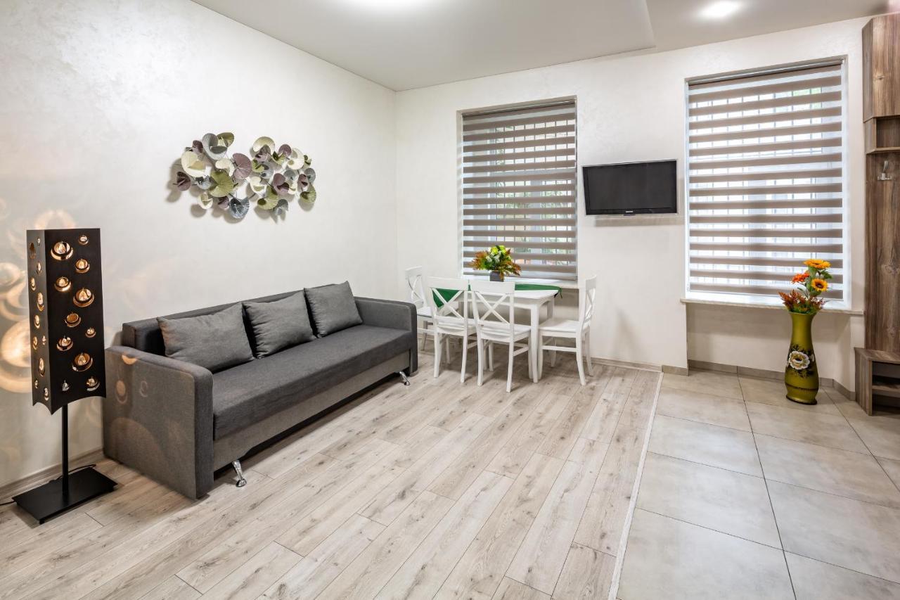 Alfa Apartments Kulisha 40 Lviv Exterior foto